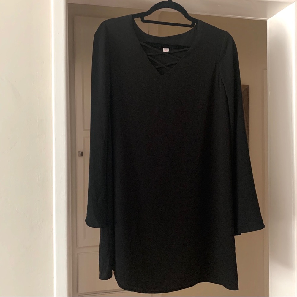 Black loose dress